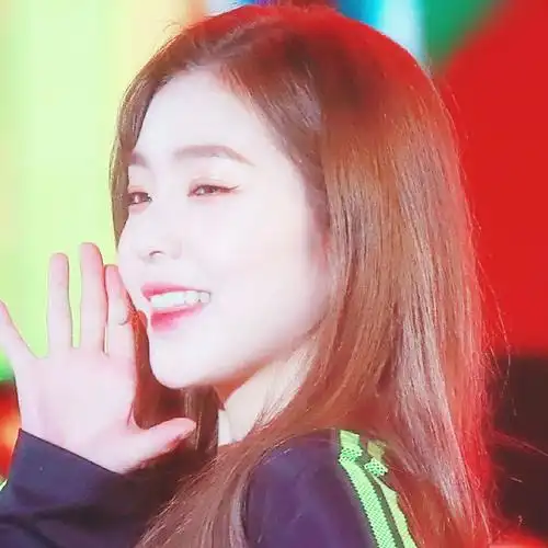 裴珠泫(滤镜头像)