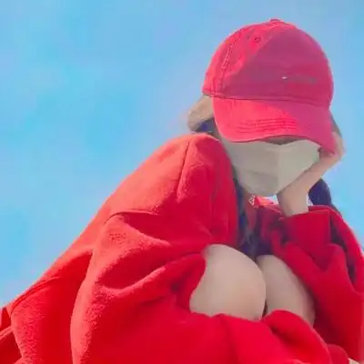 女生头像红色系最火最新图片