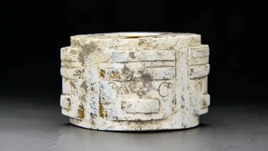 古玉老玉和田玉 良渚鸡骨白玉琮