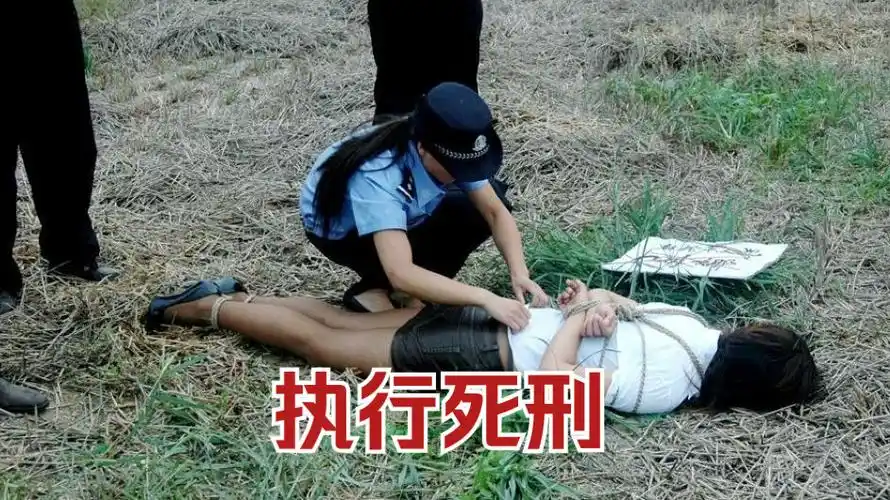 19岁女死刑犯刘娜接受最后的临刑采访(《刑场红颜:麻抢女孩刘娜》)
