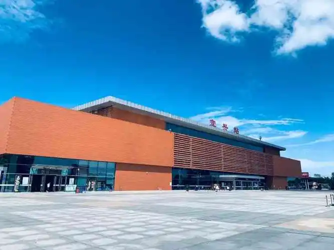 05.10 00宜兴高铁站,."-大众点评移动版