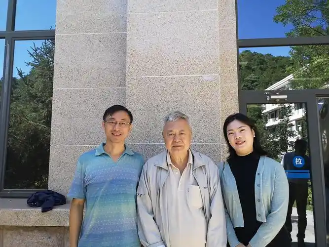 「爱莲名师」围棋九段,围棋国手郑弘|郑弘|围棋|九段_新浪新闻