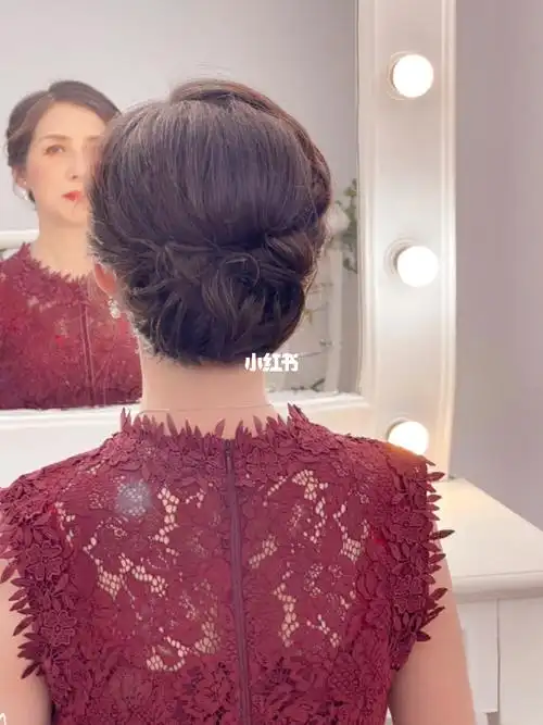 快速简单又好看的婚礼妈妈造型值得收藏哦