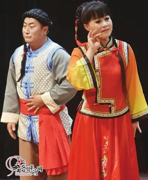 河曲民歌二人台艺术团南充献艺