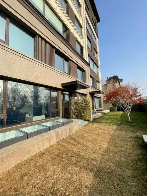 粼原著,再到云和玉陛,龙湖的每一座别墅都是经典,从中央别墅区到孙河