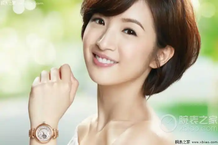 林依晨以「男友视角」拍出2017全新春夏形象广告片