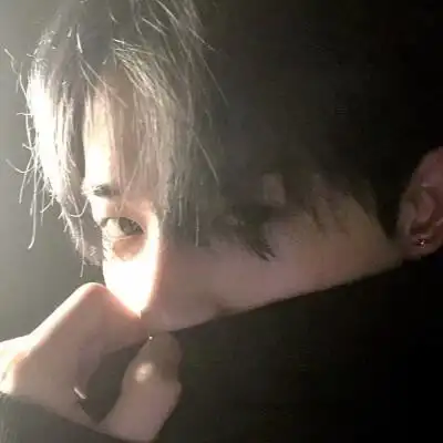 优质男头/男生头像 / 侧脸/优质/部位男头二传注明江奈恩i