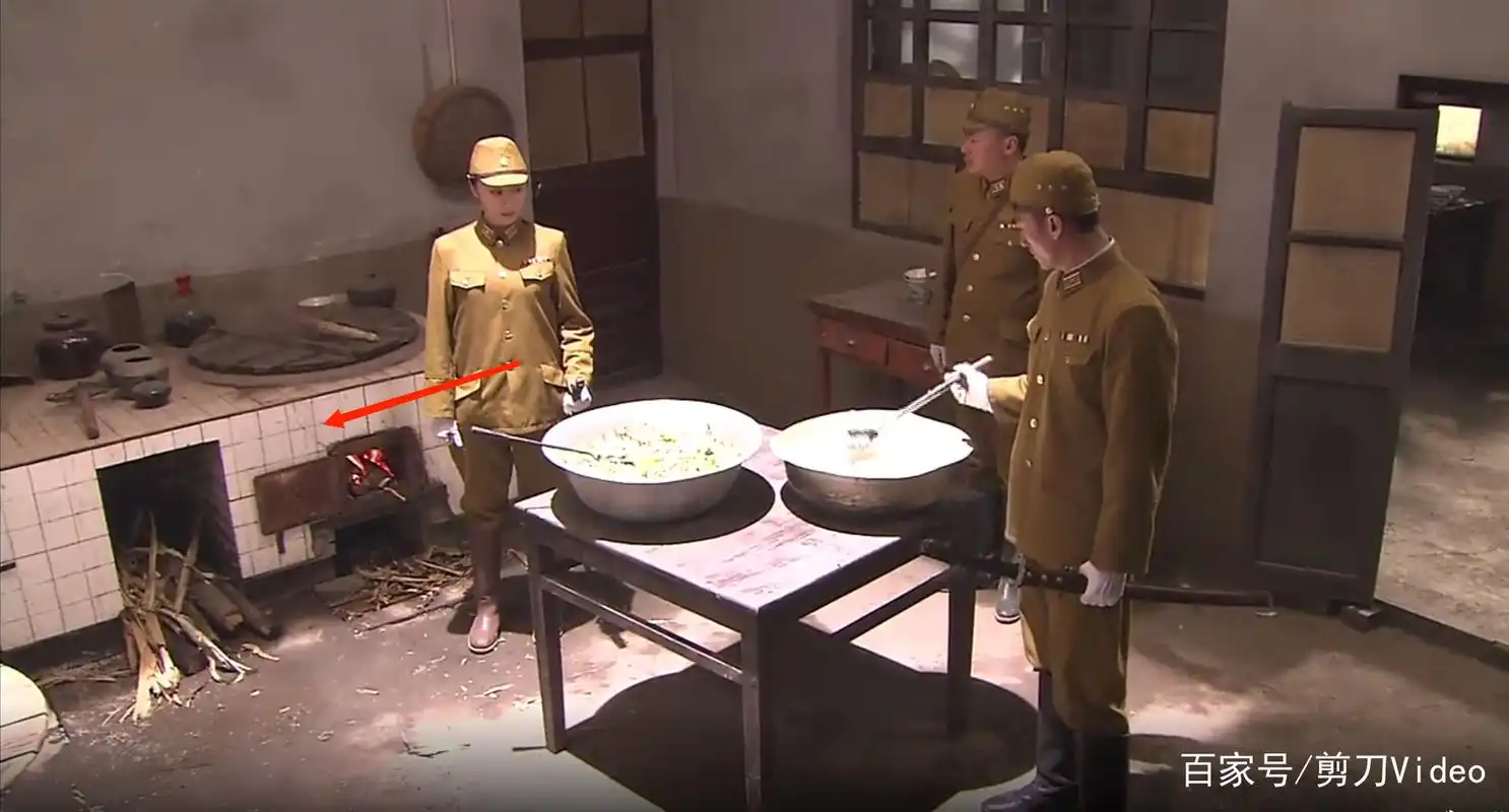 盘点抗日剧中的大型搞笑穿帮镜头,摄像头都不值一提