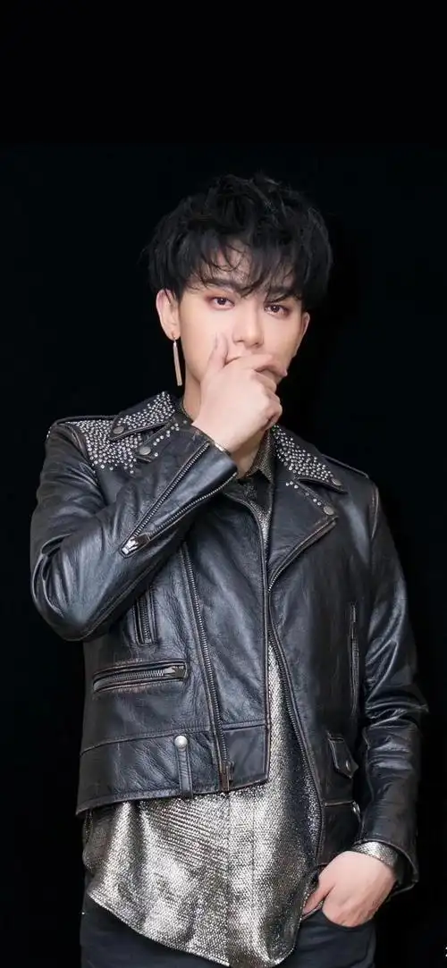 壁纸组黄子韬帅气写真