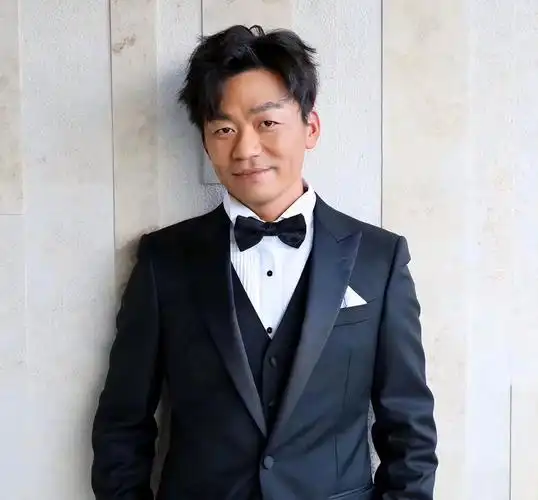 王宝强个人资料简介个人经历(王宝强演的电影有哪些)