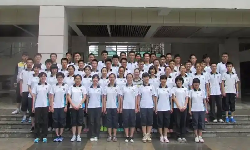 冉冉明星耀我中华深度追踪中华中学首届华星班