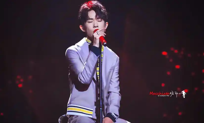 macchiato烙印1128的秒拍视频