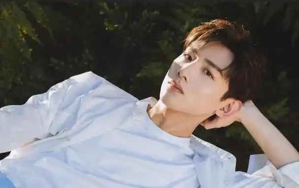 白敬亭30岁了,他的人生还有什么惊喜?