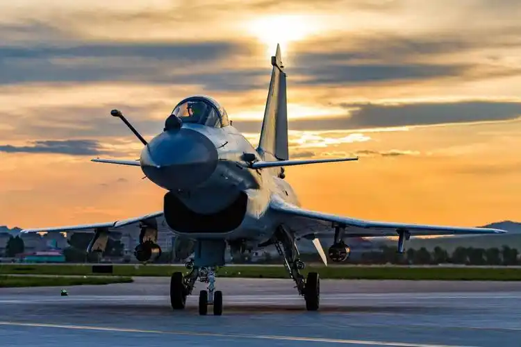 中国武器装备世界排名(2022中国新型武器有哪些) | 壹视点-创业