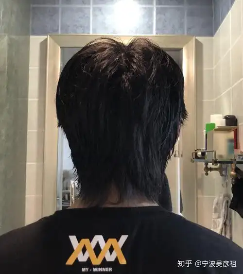 鲻鱼头这种发型怎么留呢