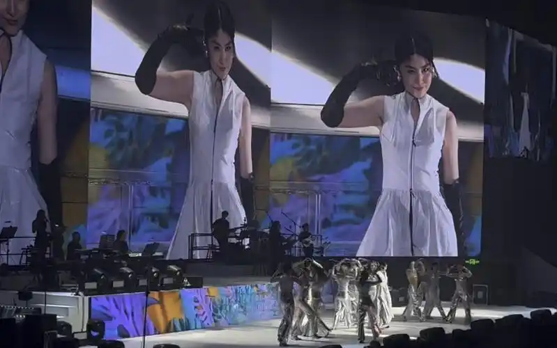 kelly陈慧琳 · 花花宇宙glorious ver.