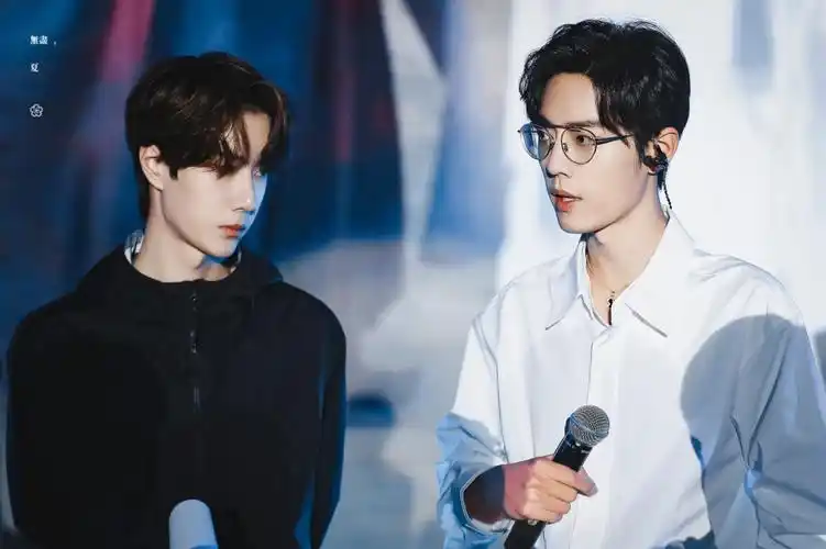 博君一肖 泰国见面会 高清原图 壁纸0815无尽夏· 博君一肖