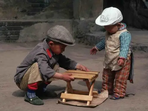 罕见老照片:西方镜头下,80年代的老北京城