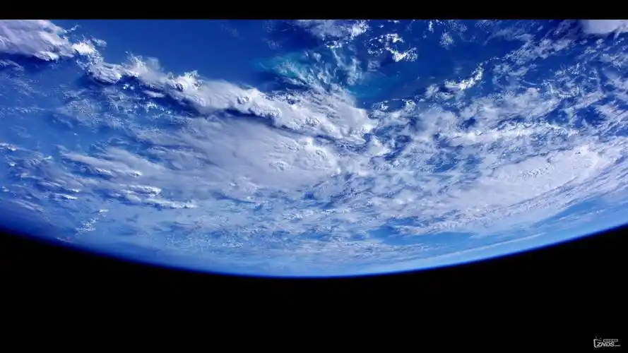 [4k高清]nasa - 在空间站 俯瞰地球 从白天到黑夜[2160p/mp4/109mb]