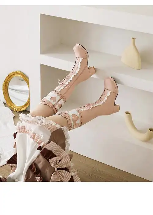 2021洛丽塔公主甜美女靴蝴蝶结水台粗跟中跟高筒靴大小码新款靴子