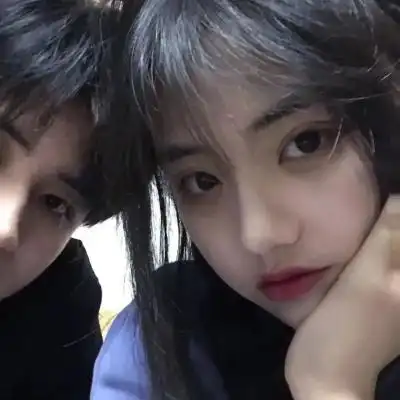 qq唯美情侣头像双人 高清好看的超甜情侣头像双人唯美图片