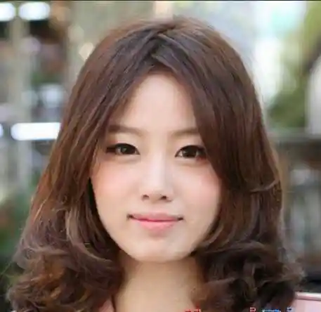 六款合适方脸型女生的发型(2)