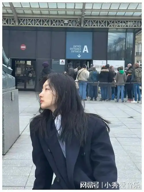 周冬雨素颜照在韩国火了韩国网友喜欢到晕厥心脏都要跳出来