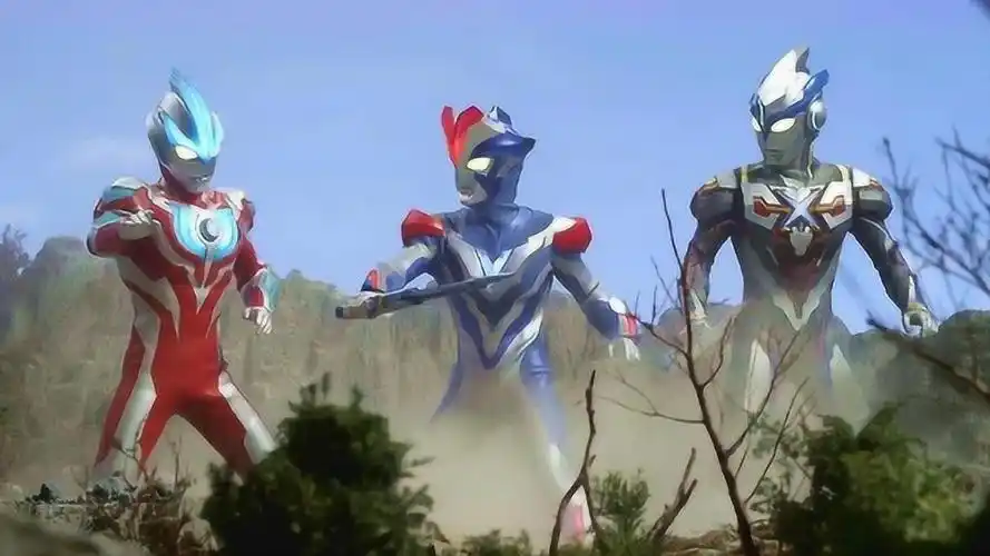 银河奥特曼专属音乐响起,银河艾克斯与维克特利集合了!