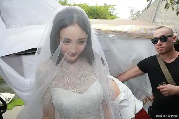 杨幂结婚时巨美,你还记得吗?