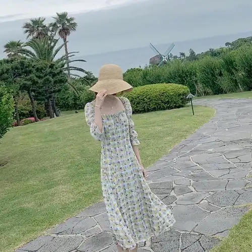 三亚泰国巴厘岛旅游衣服女海边出游拍照度假连衣裙沙滩裙超仙长裙