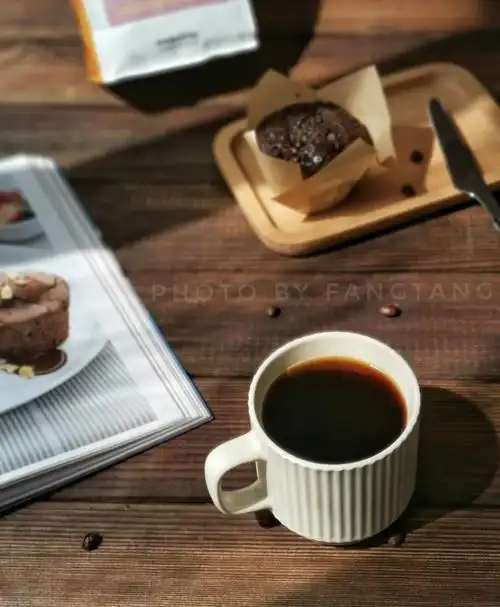 手冲:咖啡粉/人壤1:16用量:椰子奶糖咖啡15g(惠家zd-17n 研磨