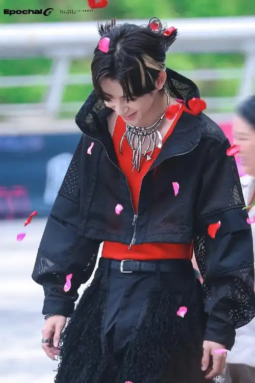 小鬼王琳凯0520生日快乐