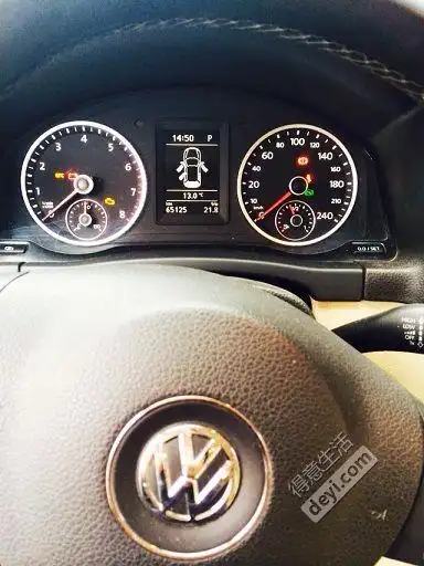 出售自用白色越野车大众途观1.8t四驱动