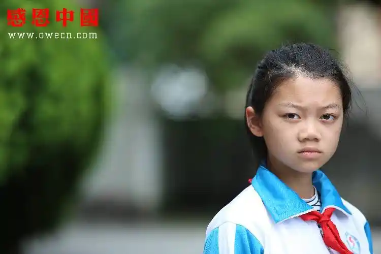 第六小学六年级bgzdsdlxx015,照片中的女孩2009年9月18日出生,2021年9