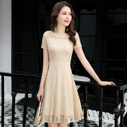 蕾丝连衣裙女夏女士春新品女装韩版显瘦气质甜美短袖女士雷丝裙子