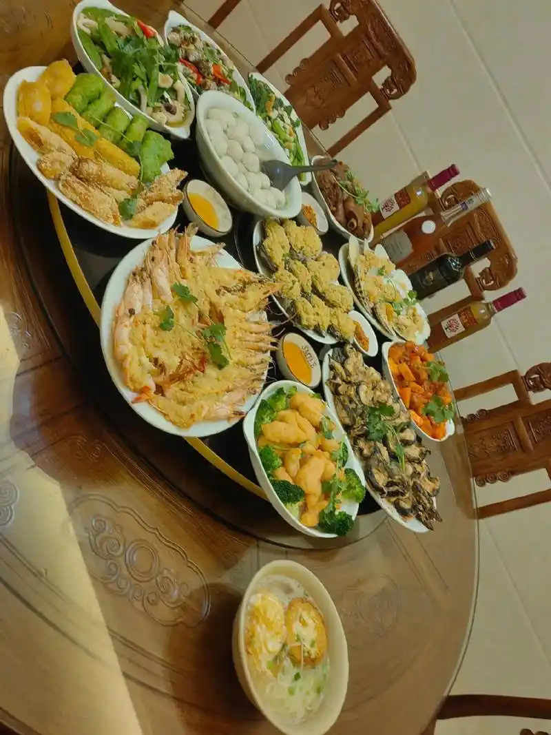 我最爱的妈妈生日快乐呀…爱你们哟💞#家宴美食 #生日寿星 - 抖音