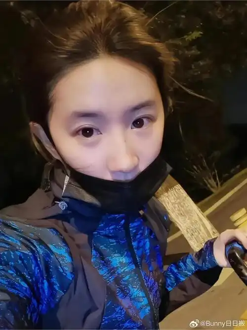 刘亦菲素颜照,神颜之所以是神颜|刘亦菲_新浪新闻