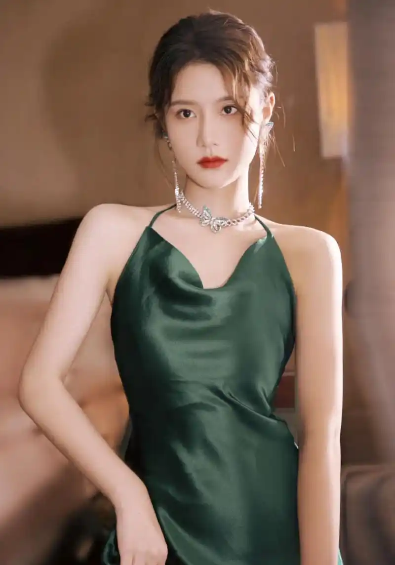 陈意涵高清壁纸头像(三十)【小红花】