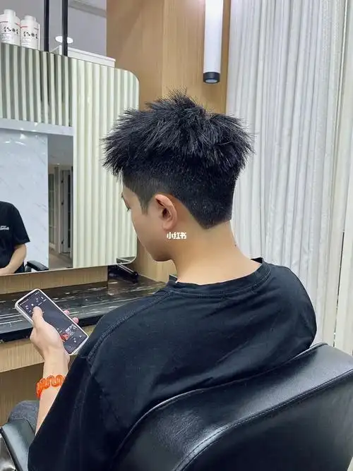 绵阳男士发型  ##男生发型  #绵阳烫发  #绵阳染发  #后脑勺  #绵阳