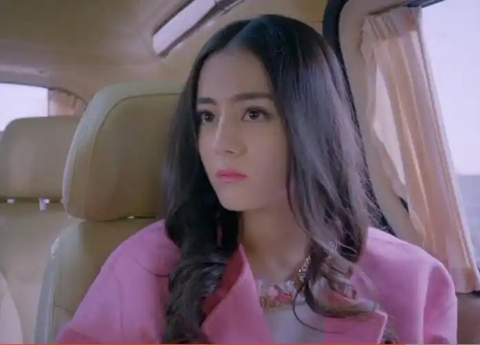 秋女克拉恋人高雯迪丽热巴明星同款毛呢大衣中长款外套8853