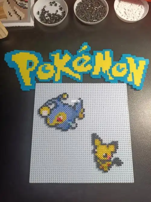 拼豆豆源@coco拼豆创意设计二代宝可梦之171电灯怪,172皮丘#拼豆  #拼