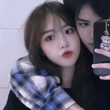 第二封情书留在我身边远近我都接受可爱的情侣头像202077