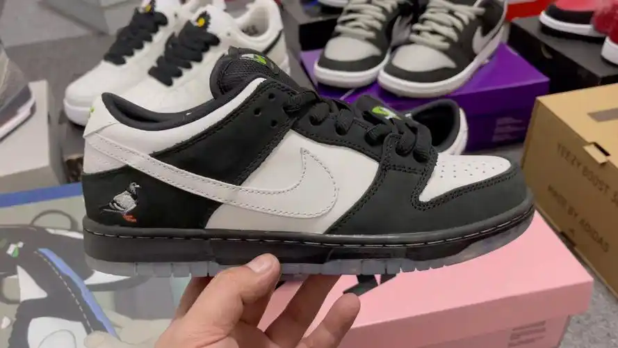 发货实拍90dunk sb鸽子联名 黑白熊猫 市面顶级品质