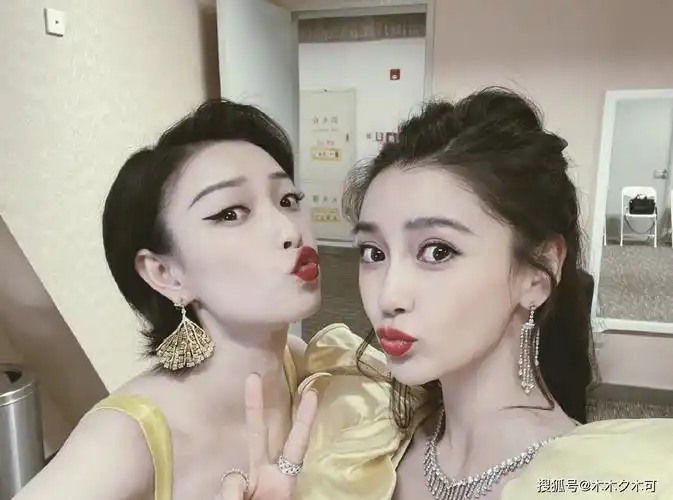 杨颖生日好友纷纷沉默,前工作人员发文引热议,疑内涵杨幂赵丽颖_baby