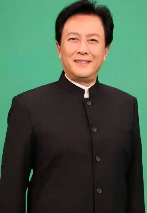 一场生日宴,娱乐圈的残酷真相,在71岁唐国强身上展现的淋漓尽致_孙涛