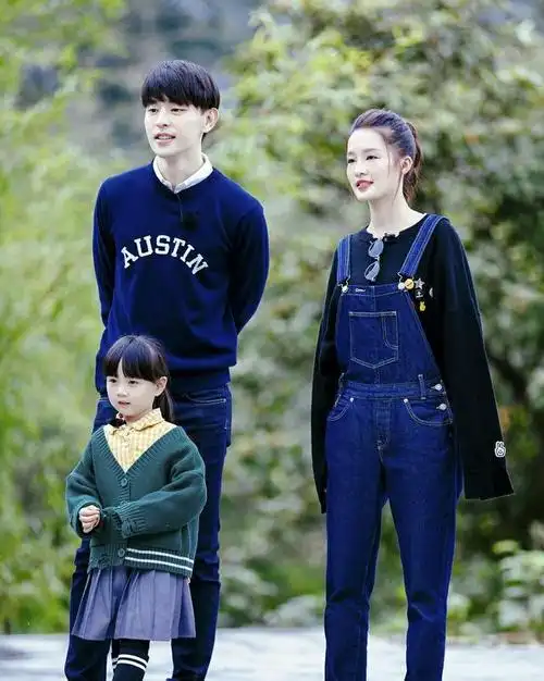 邓伦李沁工作室头像堪称情侣头像模板|娱乐圈_网易订阅