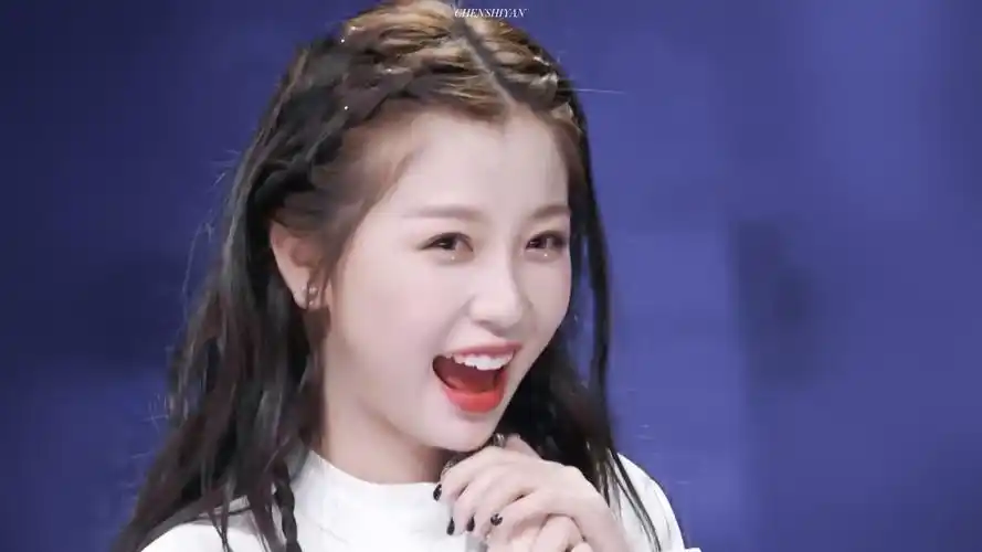 虞书欣 - 堆糖,美图壁纸兴趣社区