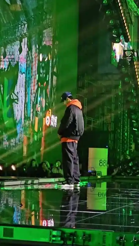 向全世界安利王一博##王一博