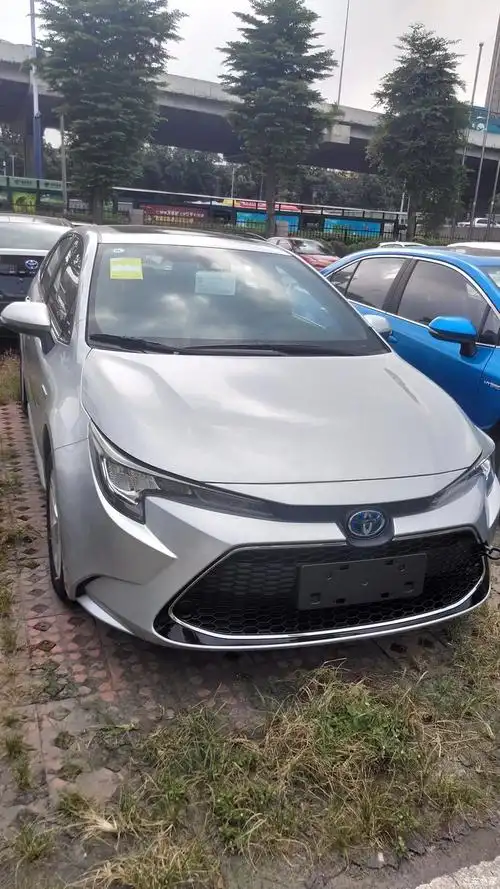 雷凌什么颜色好看呢