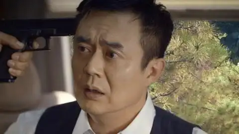 《风暴舞》阿尔法威胁李国新 周志平选择逃跑